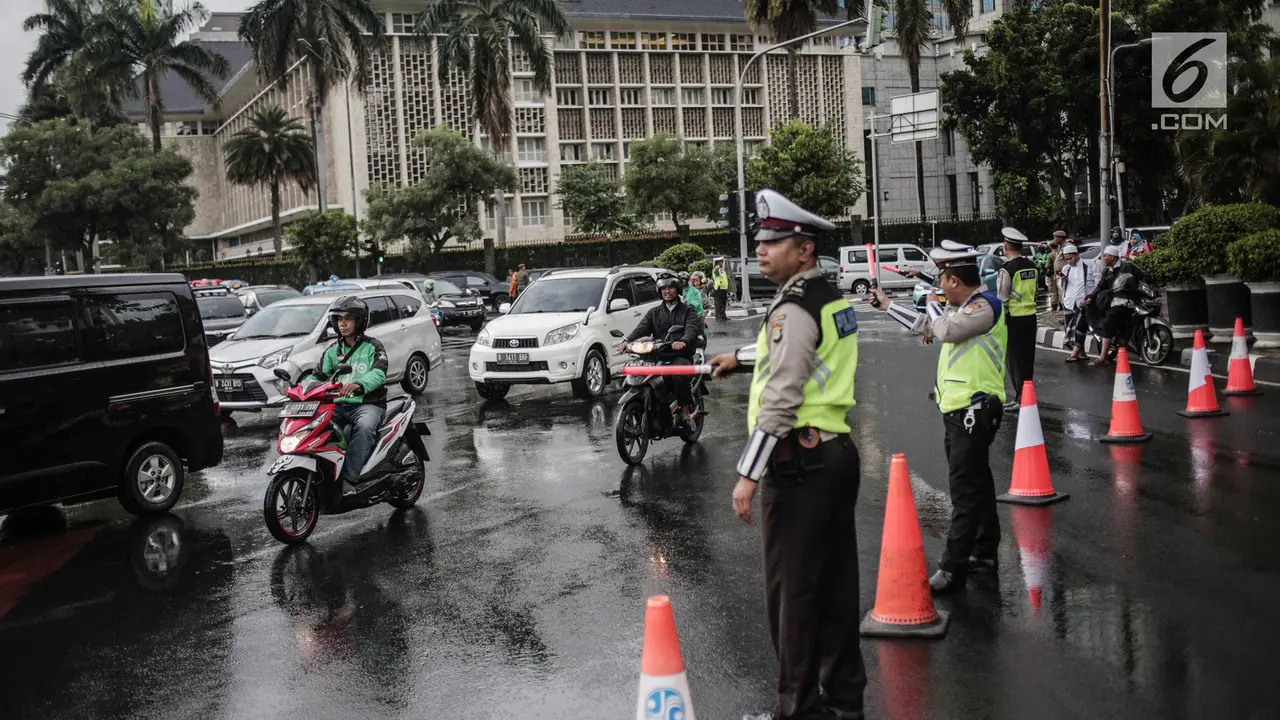 Ada Munajat 212, Lalu Lintas di Sekitar Monas Dialihkan