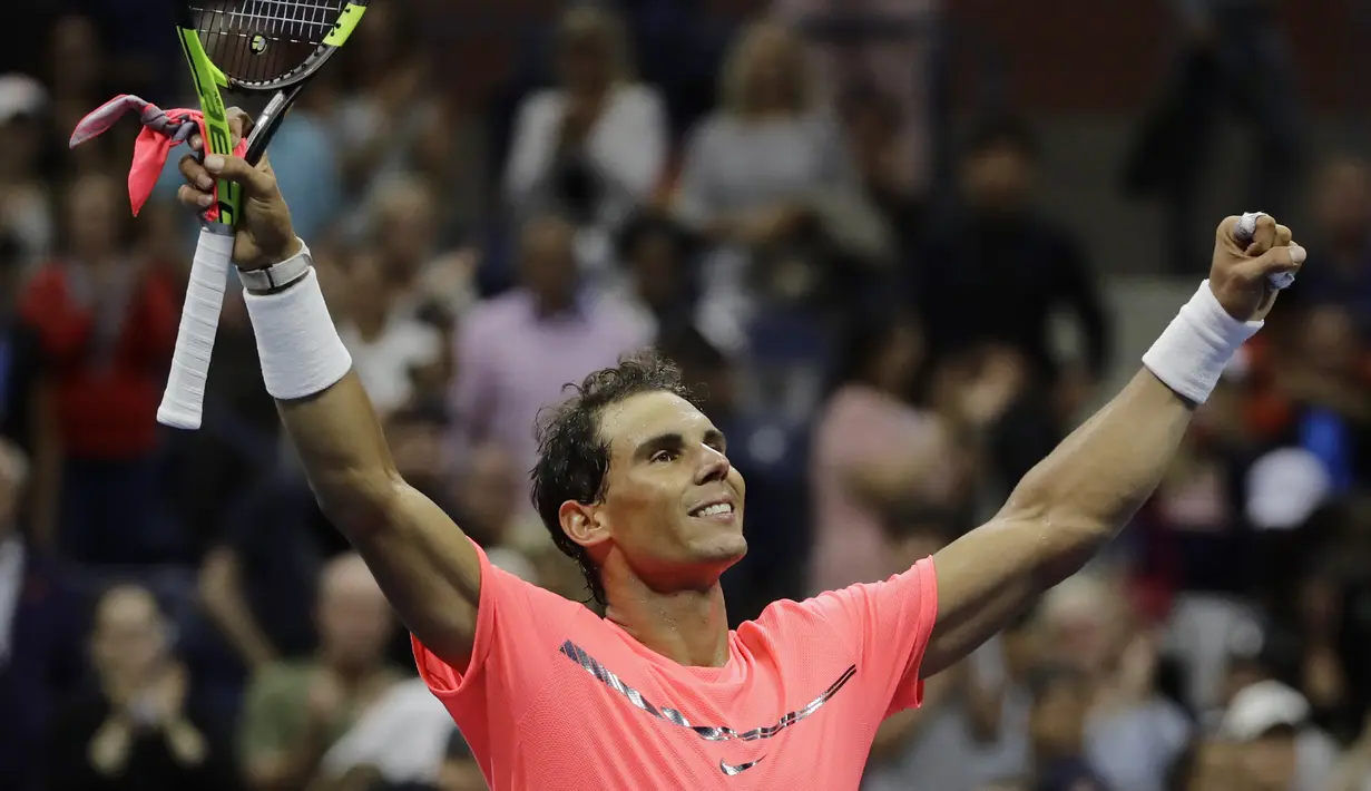 Ekspresi Rafael Nadal usai mengalahkan Dusan Lajovic pada babak pertama Tenis AS Terbuka 2017 di Arthur Ashe Stadium, New York,  (29/8/2017). Nadal menang 8-6, 6-2, 6-2. (AP/Frank Franklin II)