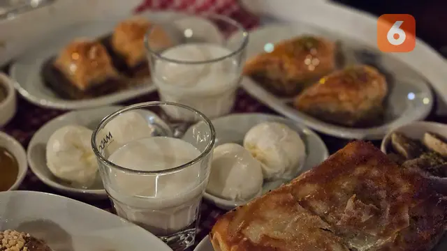 Ilustrasi Dessert, Makanan Manis, Camilan