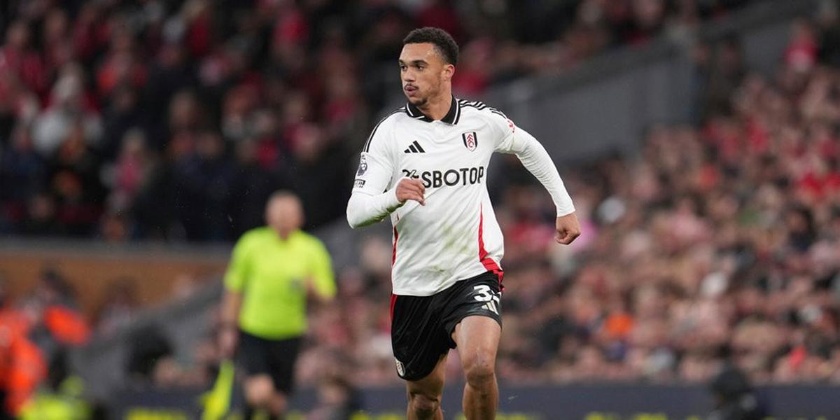 Liverpool Tingkatkan Upaya Untuk Angkut Bek Bournemouth Ini