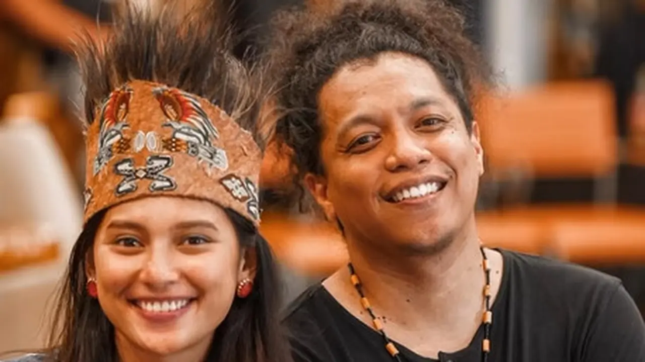 6 Perjalanan Cinta Arie Kriting dan Indah Permatasari, Ungkap Pernah 4 Tahun Pacaran