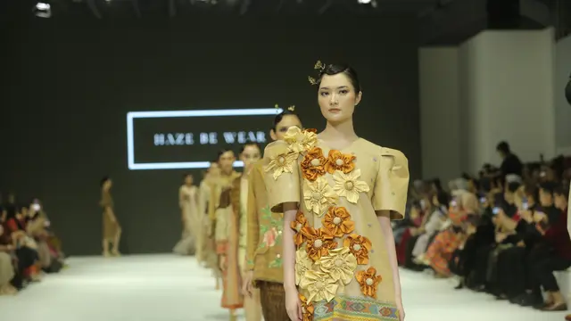 Kahiyang Ayu Kenalkan Wastra Medan di Jakarta Fashion Week 2024, Gandeng 3 Desainer Ternama