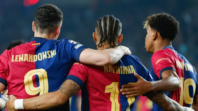 Foto: Melihat Keganasan Trio Barcelona, Dortmund Babak Belur di Liga Champions