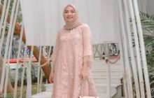 Gaya Simpel saat Lebaran Idul Adha dengan Model Tunik Elegan Ini!