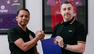 M. Syahid Nur Ichsan yang telah tiga musim menjabat sebagai manajer tim akan dipromosikan menduduki posisi baru Direktur Operasional Persik Kediri. Sementara jabatan lama diserahkan kepada Rachmad Tri Kuncara. (Dok Persik)