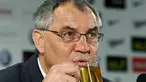 Wolfsburg's coach Felix Magath drinks a glass of tea at a press conference after the German first division Bundesliga football match VfL Wolfsburg vs TSG 1899 Hoffenheim on May 2, 2009. AFP PHOTO DDP/RONNY HARTMANN