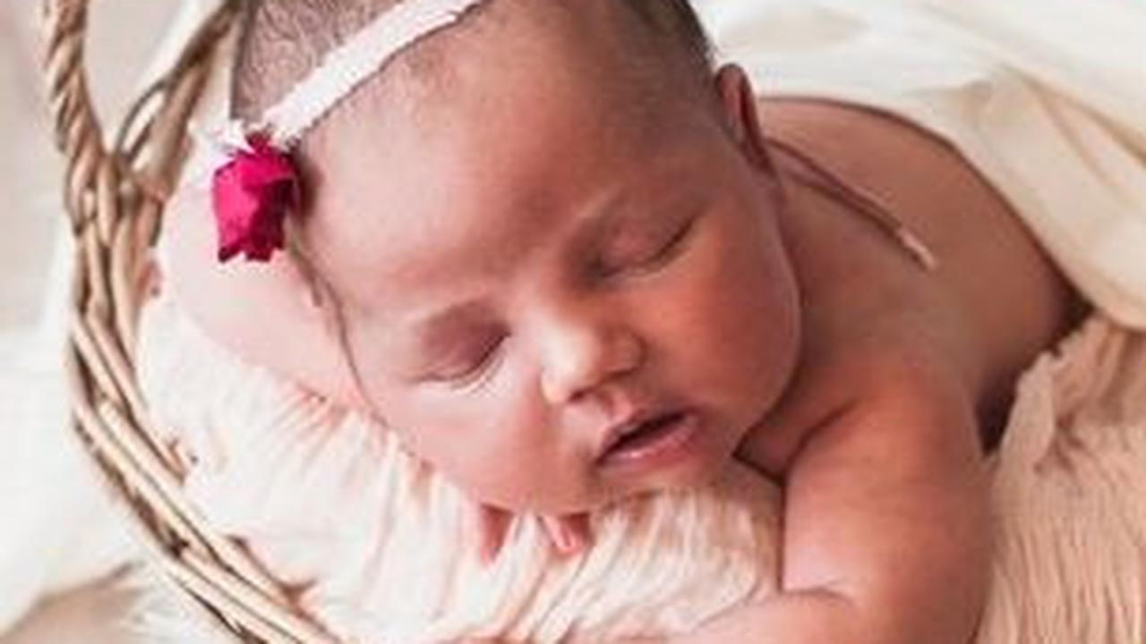 17. Ivy<br>Nama Ivy jadi naik daun semenjak dipakai Beyonce untuk menamai anak pertamanya. Nama Ivy sendiri berarti tanaman yang merambat yang indah. Nama ini melambangkan kekuatan dan ketangguhan.<br>