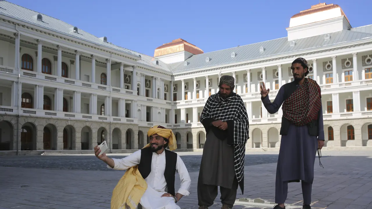 Afghanistan Dilirik Wisman, Taliban Kembangkan Kelas Pariwisata Khusus untuk Pria dan Mulai Buka Spa Khusus untuk Perempuan Asing