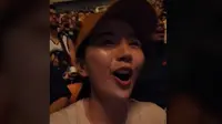Agnes Jennifer Seru-seruan Nonton Konser Adam Levine di Tengah Isu Perselingkuhan Suaminya