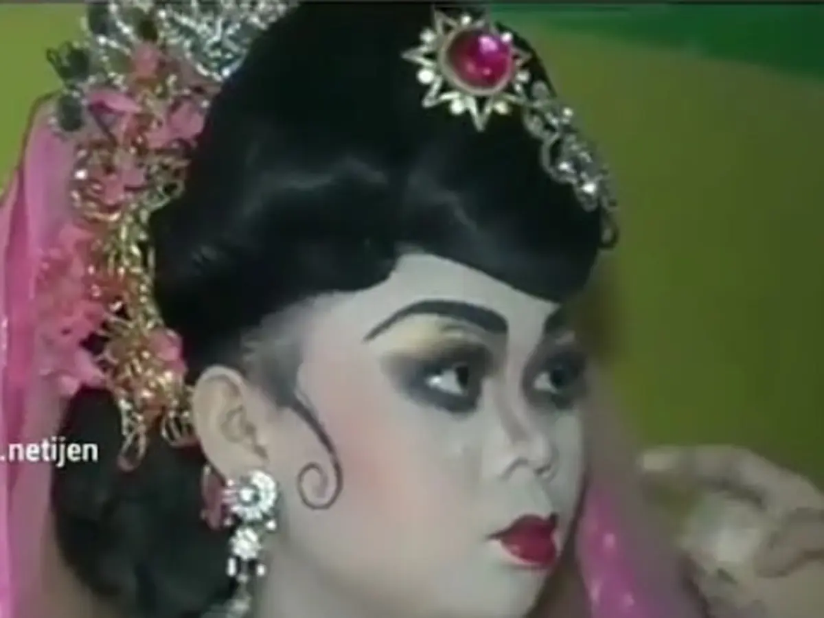 Bikin Warganet Ngeri Viral Makeup