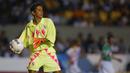 5. Jorge Campos (34 gol) - Sebagai kiper, Campos menjadi penjaga gawang terkecil karena hanya memiliki tinggi 168 cm. Kiper asal Meksiko ini tercatat telah mencetak 34 selama kariernya menjadi penjaga gawang. (AFP/Victor Straffon)