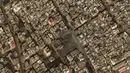 Juru bicara militer Richard Hecht mengatakan Hamas juga telah menembakkan 4.500 roket dari Gaza sejak memulai serangannya pada hari Sabtu (7/10). (Satellite image ©2023 Maxar Technologies via AP)