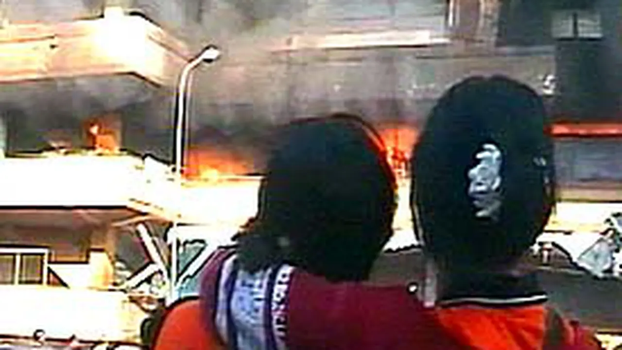 020507aterkini-kebakaran.jpg