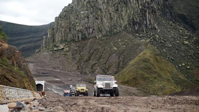 Ayo Berpetualang ke Gunung Kelud Sambil Nikmati Durian 