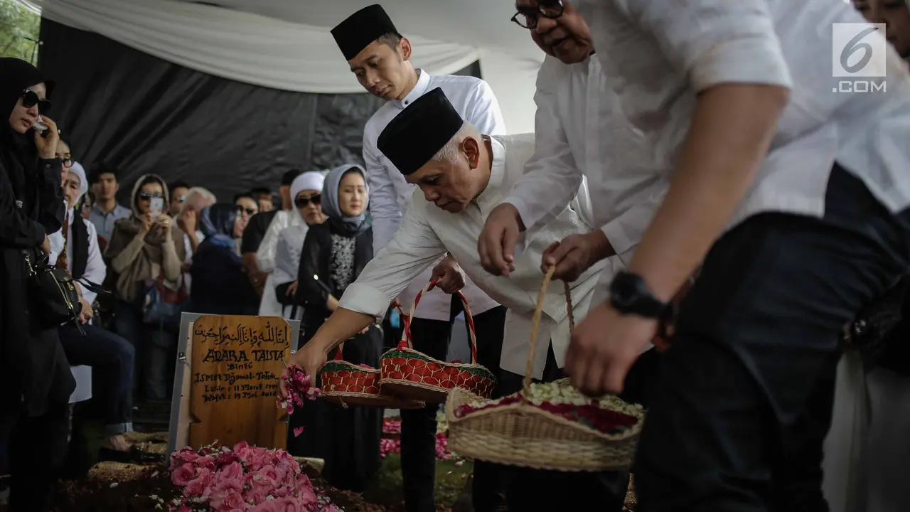 Pemakaman Menantu Hatta Rajasa, Adara Taista