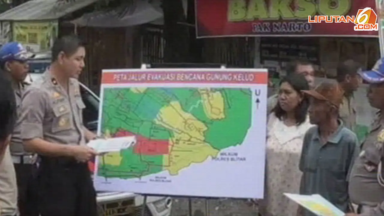 kelud-evac-140212d.jpg