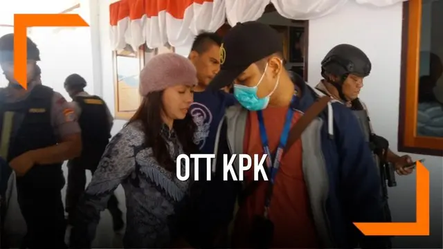 Komisi Pemberantasan Korupsi (KPK) menangkap Bupati Kepulauan Talaud Provinsi Sulawesi Utara Sri Wahyumi Maria Manalip. Sang bupati kini tengah dalam perjalanan ke Kantor KPK.