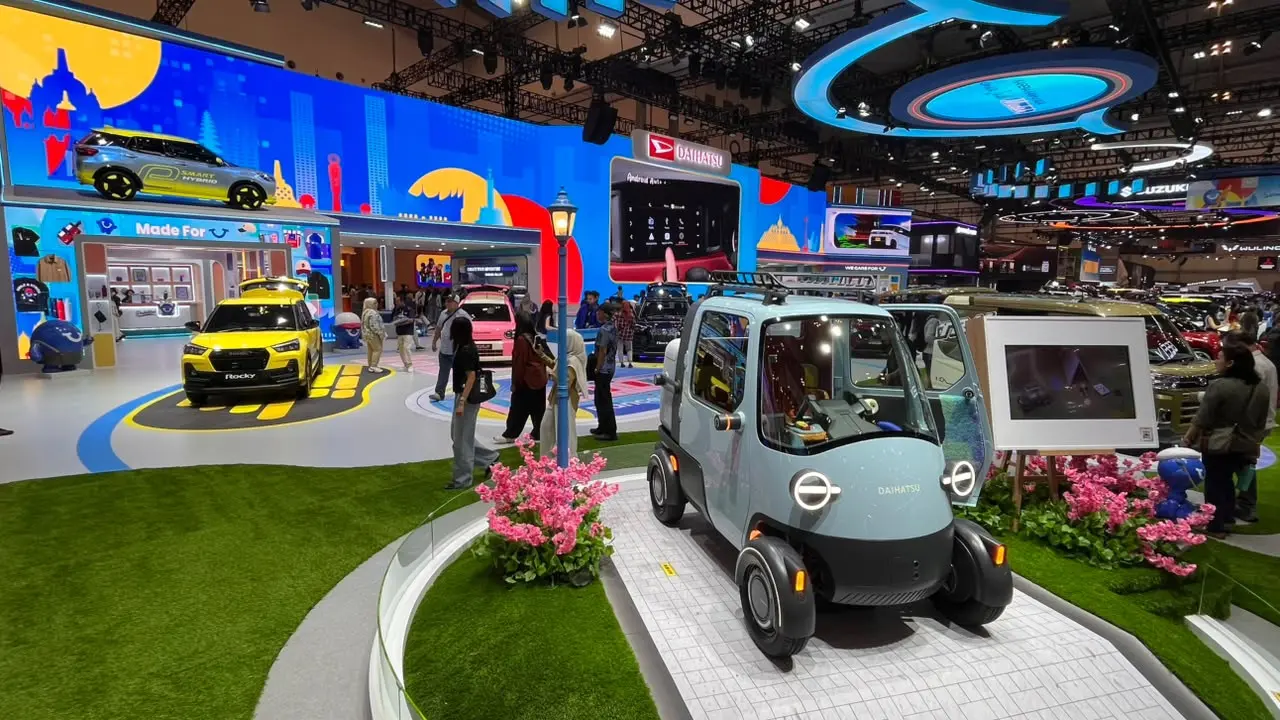 Jelajahi Booth Daihatsu di GIIAS 2026, Ada 16 Mobil hingga Test Drive Rocky Hybrid