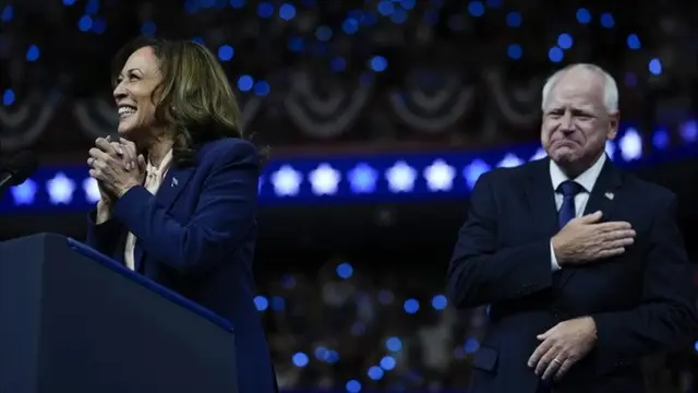 Kamala Harris dan Tim Walz.