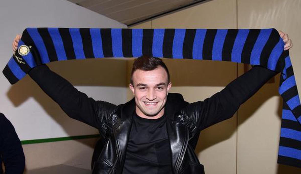 Xherdan Shaqiri resmi menjadi pemain Inter Milan dengan status pinjaman dari Bayern Munchen hingga akhir musim 2014-2015, (10/1/2015). (Twitter/@Inter)