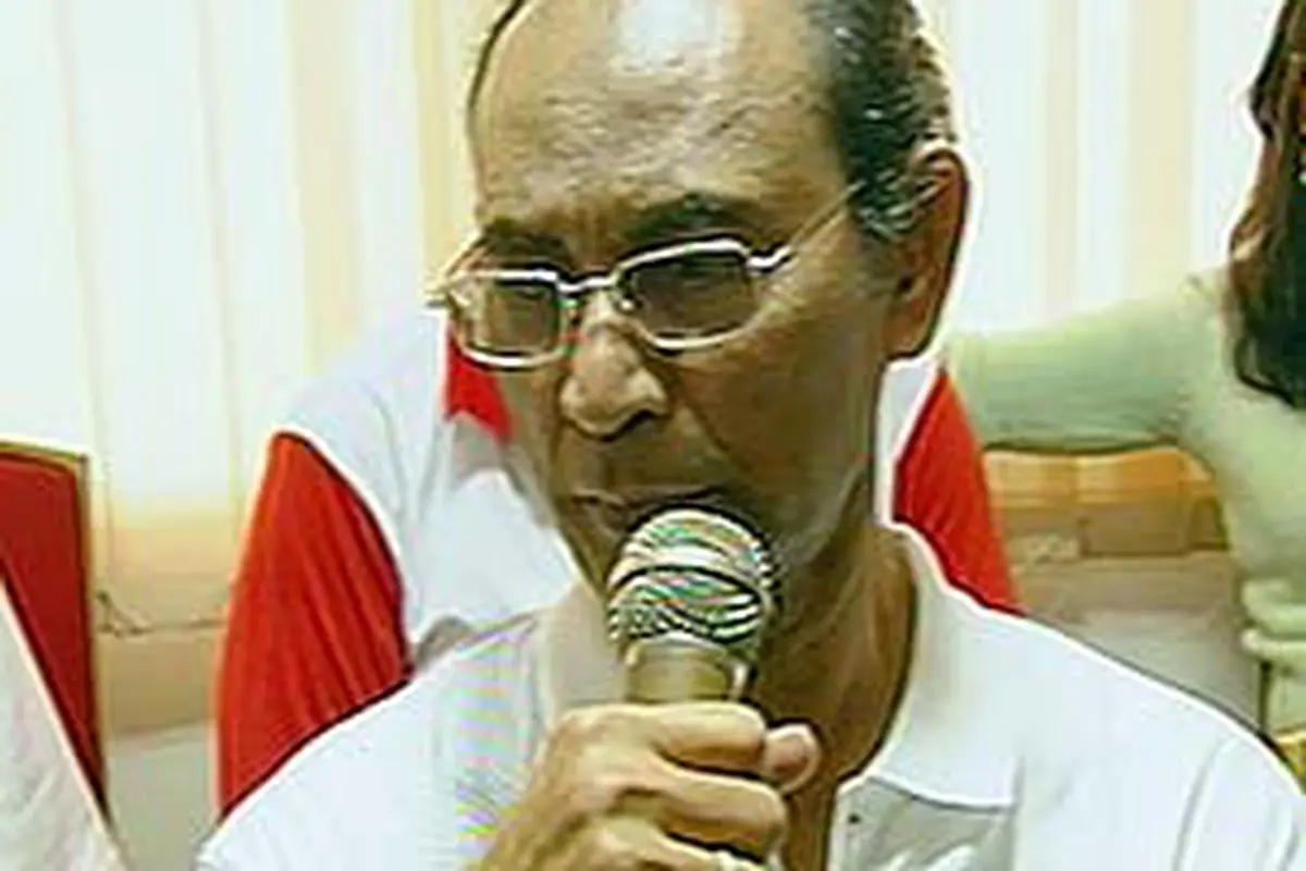 150706ajaksa-periksa.jpg
