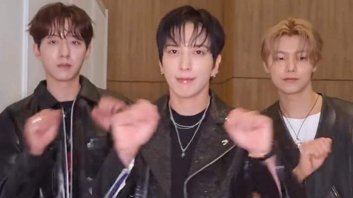 CNBLUE Melokal Makan Mi Kari di Indonesia, Kang Min Hyuk Diduga Tinggalkan Ulasan