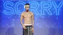Justin Bieber datang dan kembali menghebohkan. Namun kali ini bukan soal mengecewakan penggemarnya ataupun urusan percintaan. Bieber hadir di museum Madame Tussauds dengan keadaan basah dan telanjang dada. (doc.aceshowbiz.com)