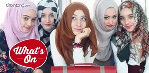 Lima hijabers cantik asal Thailand ini ternyata kakak-beradik. Lewat akun instagram @sairamirror @cattaleeyamirror @ruksanamirror @nasreenmirror @reenamirror