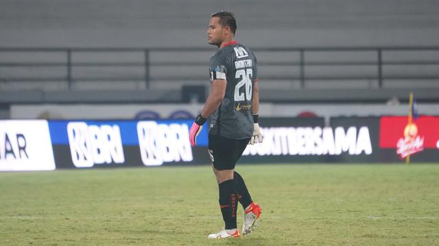 Foto: Makan Konate Jadi Mimpi Buruk Sang Mantan, Persebaya Gagal Taklukan Persija di BRI Liga 1