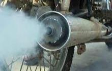 Apa yang Menyebabkan Motor Mengeluarkan Asap Putih? Berikut Penyebab dan Solusinya
