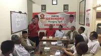 Dua partai pecahan koalisi umat di Kota Cirebon PAN dan Gerindra menyatakan dukungan kepada pasangan Bamunas Setiawan Budiman - Effendi Edo dalam Pilkada Serentak 2018. Foto (Liputan6.com / Panji Prayitno)