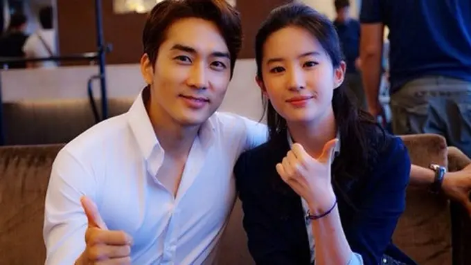 [Bintang] Song Seung Hun dan Liu Yifei