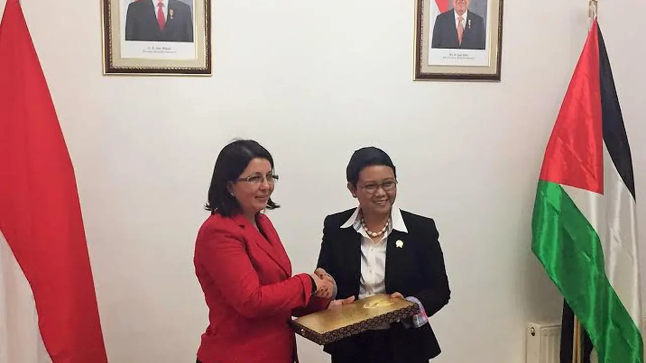Menlu Retno Lantik Konsul Kehormatan Pertama untuk Palestina