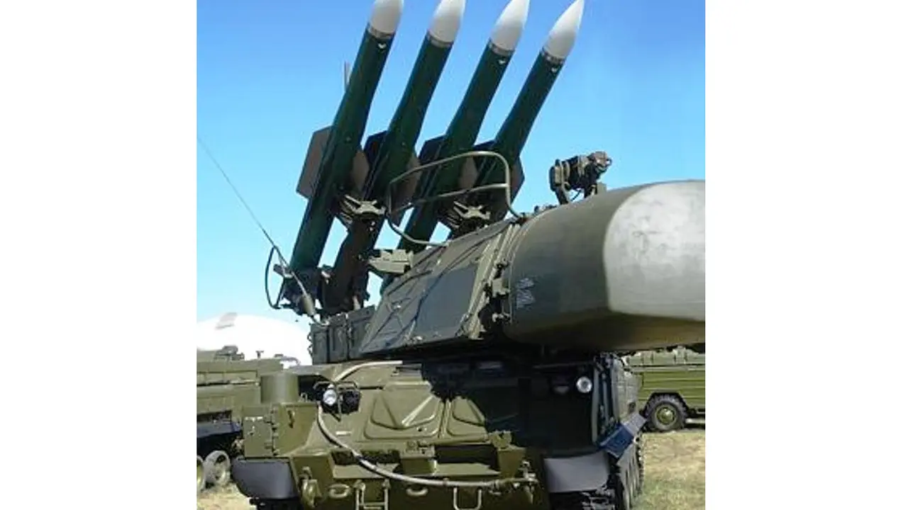 Pelontar rudal SA-11