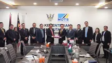 Indonesia-Malaysia Sepakat Buka Rute Bus Kuching-Putussibau