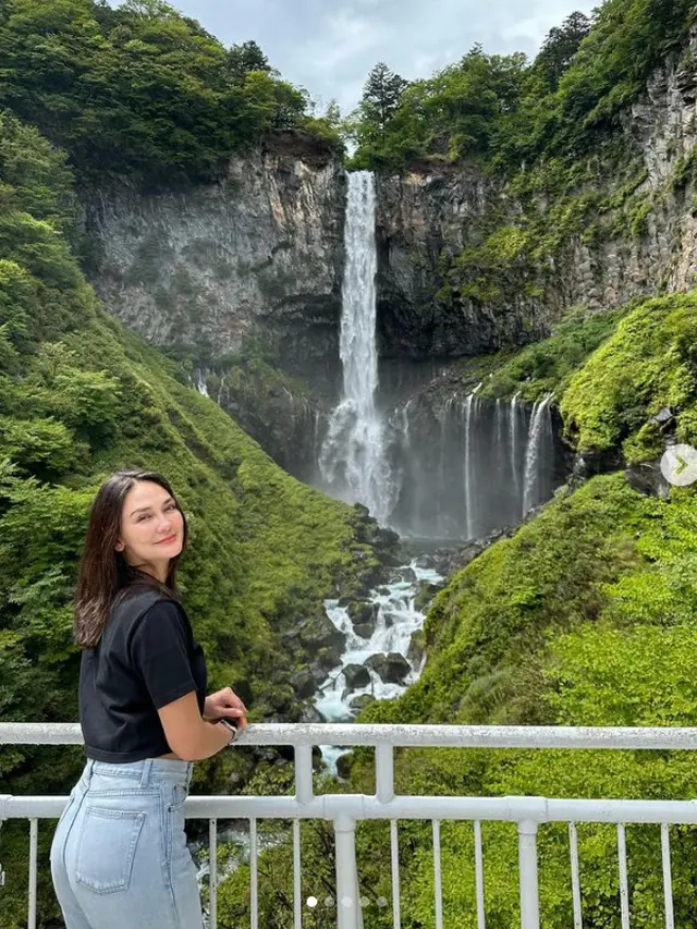Potret Luna Maya