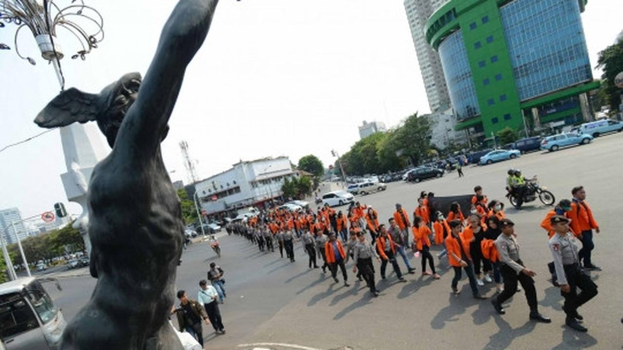 Puluhan mahasiswa gelar demo peringati 16 tahun tragedi Semanggi