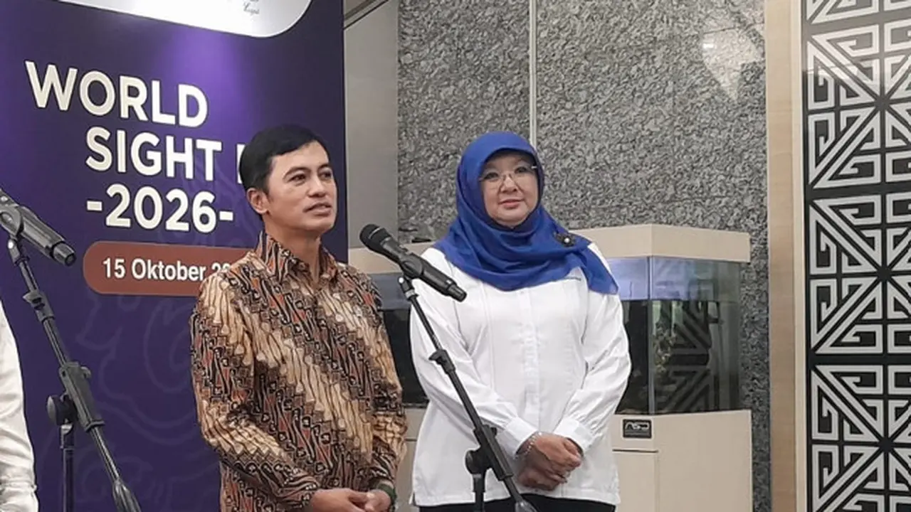Wakil Menteri Kesehatan (Wamenkes) Dante Saksono Harbuwono soal asap karhutla.