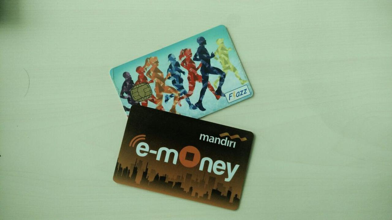 ilustrasi uang elektronik