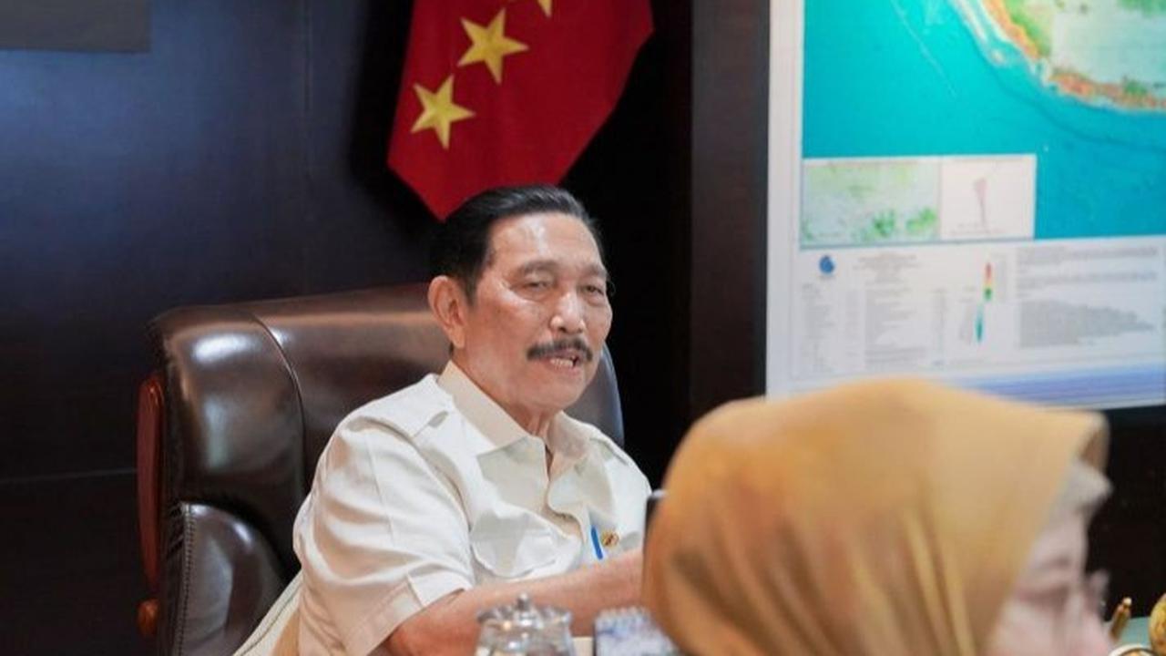 Luhut Bicara soal #KaburAjaDulu: Baru 100 Hari Kok, Tunggu sampai Akhir Tahun