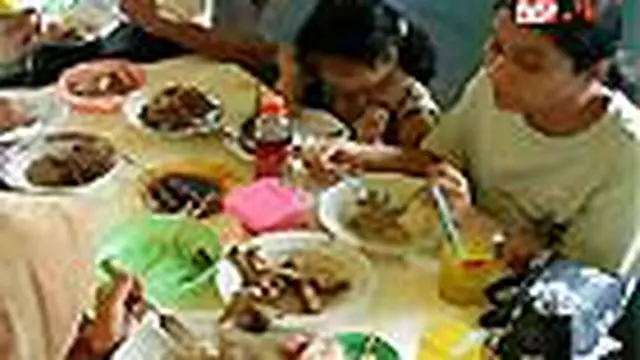 Lezatnya Sop Sumsum Tulang Kambing