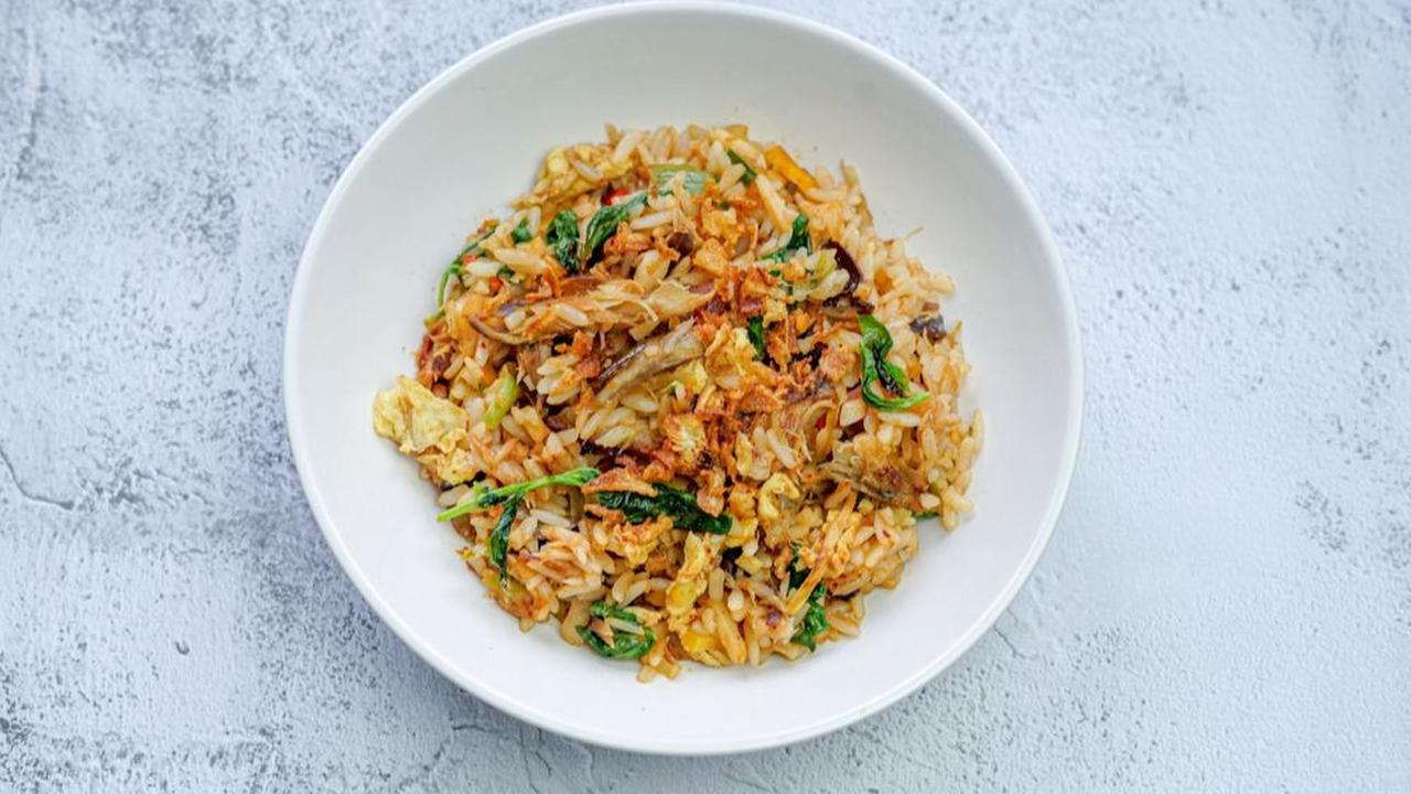 5. Nasi Goreng Cakalang Manado