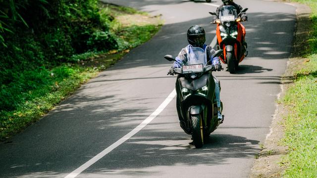 Yamaha XMax Tech Max