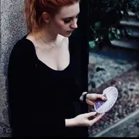 Caroline Ravn, pesulap internasional dari Swedia ikut mendukung program the Grand Master Asia. (Instagram @ravnmagic)