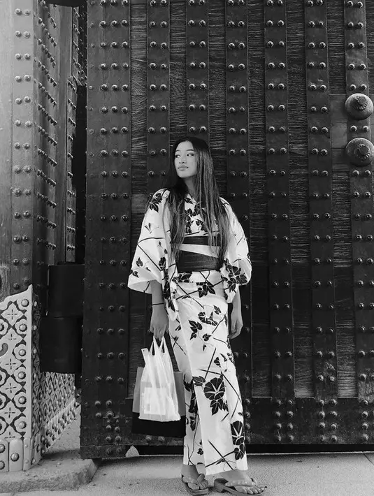 Sama seperti Indonesia, Australia belum pernah memenangkan mahkota Miss Earth. Meski begitu, para finalis tetap menunjukkan performa terbaiknya termasuk dalam kompetisi tingkat nasional. (Instagram/phoebesoegiono).