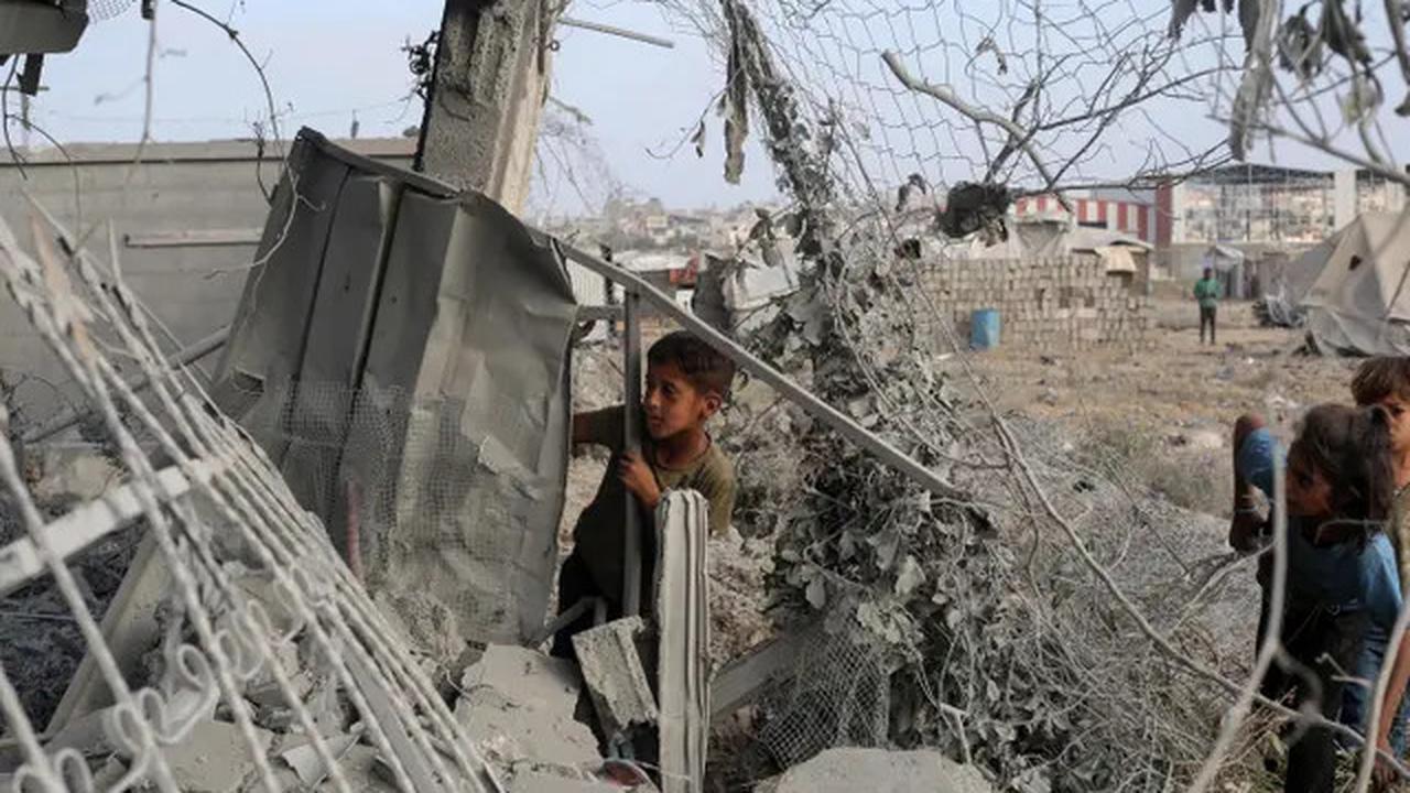 Meningitis Ancam Kesehatan Anak-anak di Gaza
