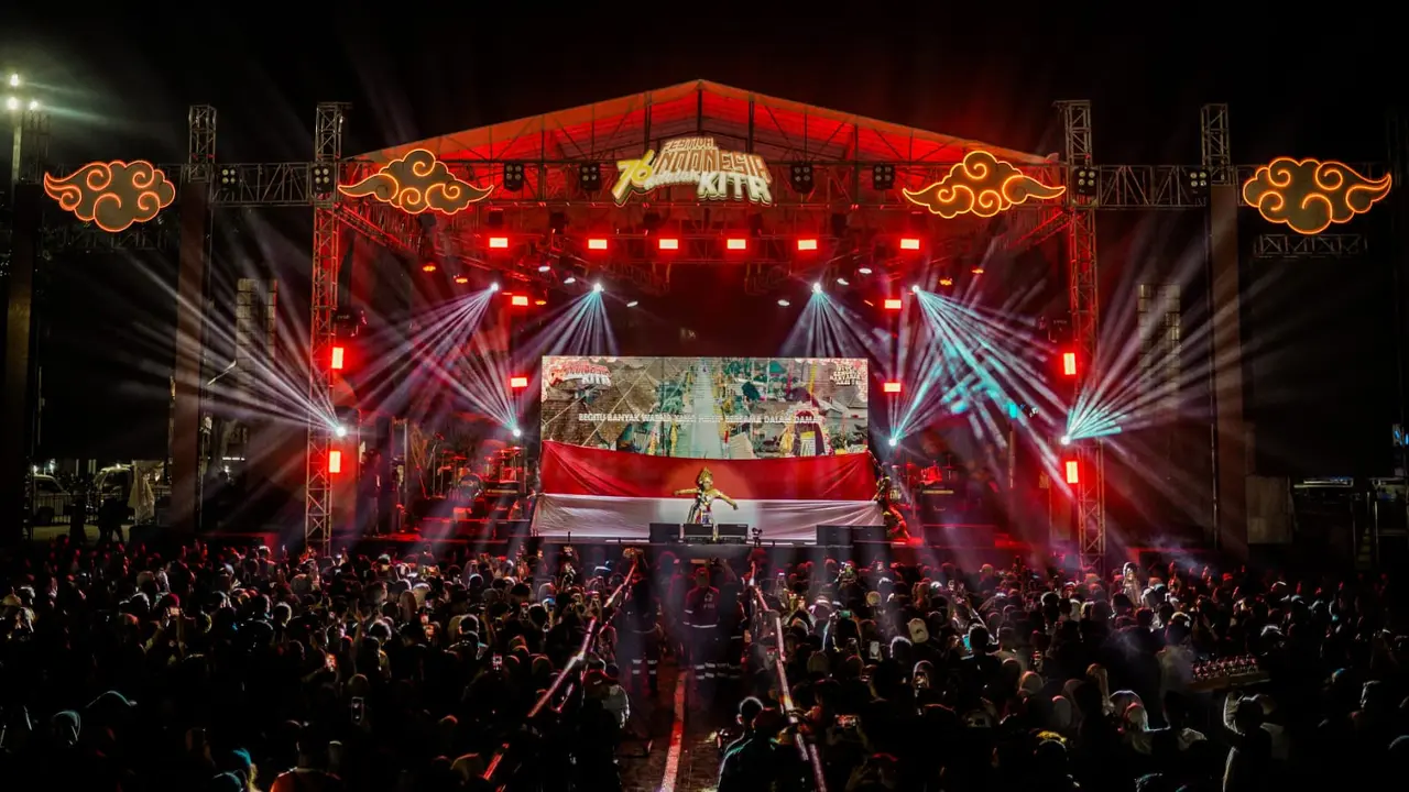 Konser keseruan anak muda bertajuk Festival 76 Indonesia Adalah Kita (IAK) 2023 lalu dan pada 2024 ini kembali digelar.