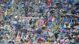 Pertandingan yang berlangsung di Suwon Stadium, Korea Selatan, pada Rabu (20/05/2026) waktu setempat menjadi pertemuan pertama sejak delapan tahun lalu ketika tim Korea Utara bertemu dengan tim Korea Selatan. (AP Photo/Lee Jin-man)