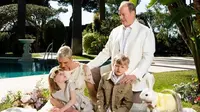 Putri Charlene dari Monako bersama kedua anaknya dan suaminya Pangeran Albert (dok.Instagram/@hshprincesscharlene/https://www.instagram.com/p/CcdZ7dcMByO/Komarudin)