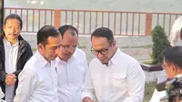 Presiden Jokowi bersama Ketua Tim  Quick Win Super Prioritas yang bertugas mengembangkan pembangunan di lima destinasi wisata. (Istimewa)